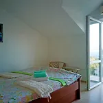 Villa Ujoli