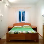 Ujoli Villa *
