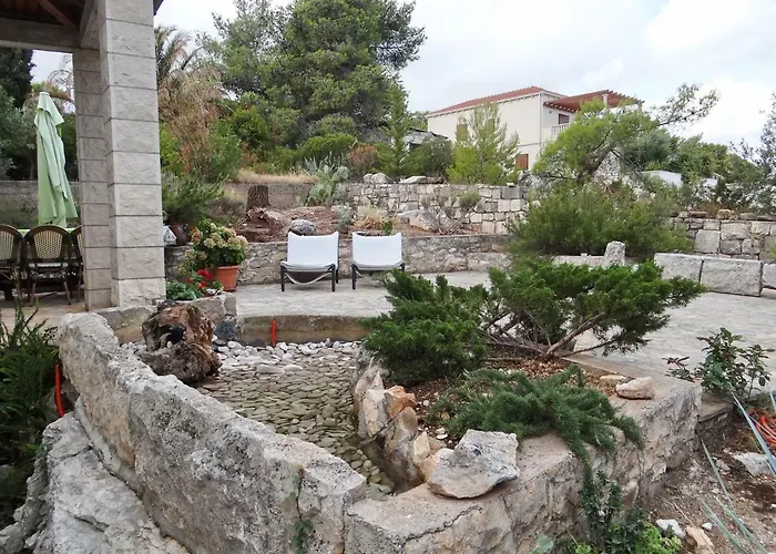 Villa Ujoli Splitska