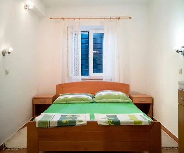 Ujoli Villa *