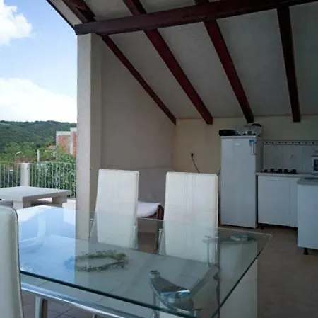 Villa Ujoli Splitska